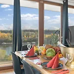 Terrace Royale *
