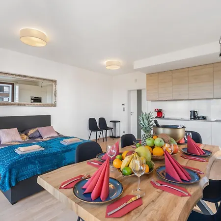 Terrace Royale דירה *